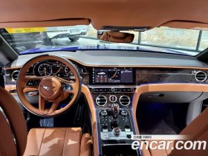 Bentley Continental 4.0 GT 2021 года из Южной Кореи
