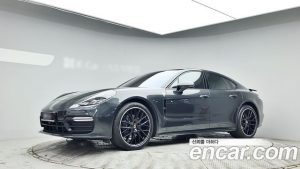 Porsche Panamera 3.0 AWD 2019 года из Южной Кореи