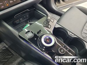 Kia Sportage Signature 2WD 2024 года из Южной Кореи