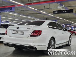 Kia K9 3.8 GDI AWD 2021 года из Южной Кореи