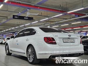 Kia K9 3.8 GDI AWD 2021 года из Южной Кореи