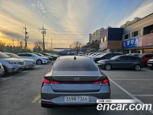 Hyundai AVANTE Modern 2021 года из Южной Кореи
