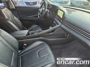 Hyundai AVANTE Modern 2021 года из Южной Кореи