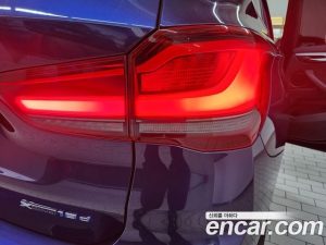 BMW X1 xDrive 18d Advantage 2020 года из Южной Кореи
