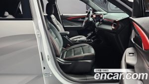 ChevroletGMDaewoo Trailblazer 1.3 Turbo 2WD 2024 года из Южной Кореи