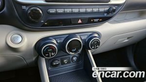 Hyundai Venue 1.6 Modern 2020 года из Южной Кореи