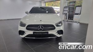 Mercedes-Benz E-Class E220d 4MATIC AMG Line 2021 года из Южной Кореи