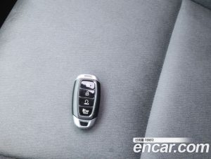 Hyundai Venue 1.6 Modern 2020 года из Южной Кореи
