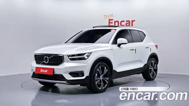 Volvo XC40 B4 Inscription 2021 года из Кореи