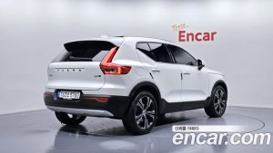 Volvo XC40 B4 Inscription 2021 года из Южной Кореи