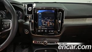 Volvo XC40 B4 Inscription 2021 года из Южной Кореи