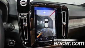 Volvo XC40 B4 Inscription 2021 года из Южной Кореи