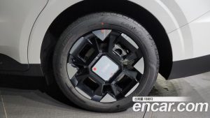 Kia Carnival 9-Seater Noblesse 2024 года из Южной Кореи
