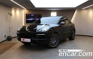 Porsche Cayenne 3.0 Coupe 2021 года из Южной Кореи
