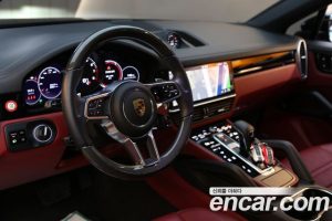 Porsche Cayenne 3.0 Coupe 2021 года из Южной Кореи