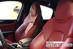 Porsche Cayenne 3.0 Coupe 2021 года из Южной Кореи
