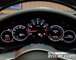 Porsche Cayenne 3.0 Coupe 2021 года из Южной Кореи