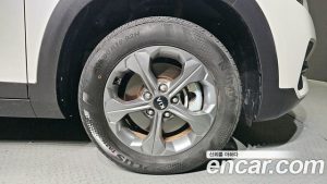 Kia Seltos Бензин 1.6 Turbo 2WD 2020 года из Южной Кореи