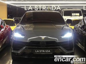 Lamborghini Urus 4.0 V8 S 2023 года из Южной Кореи