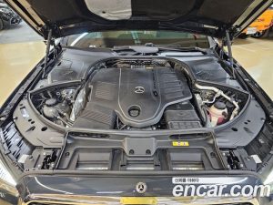 Mercedes-Benz S-Class S500L 4MATIC 2021 года из Южной Кореи