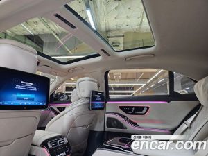 Mercedes-Benz S-Class S500L 4MATIC 2021 года из Южной Кореи