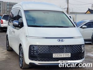 Hyundai Staria 4WD Lounge 7-Seater 2023 года из Южной Кореи