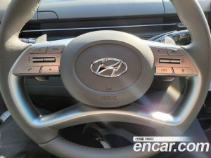 Hyundai Staria 4WD Lounge 7-Seater 2023 года из Южной Кореи