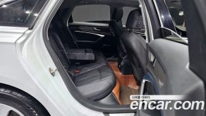 Audi A6 45 TFSI 4WD 2020 года из Южной Кореи