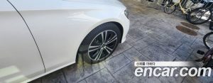 Mercedes-Benz E-Class E250 Avantgarde 2021 года из Южной Кореи