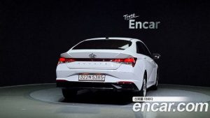 Hyundai AVANTE 1.6 2021 года из Южной Кореи