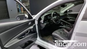 Hyundai AVANTE 1.6 2021 года из Южной Кореи