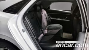 Hyundai AVANTE 1.6 2021 года из Южной Кореи