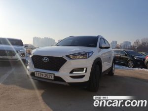 Hyundai Tucson Дизель 2.0 2WD 2019 года из Южной Кореи