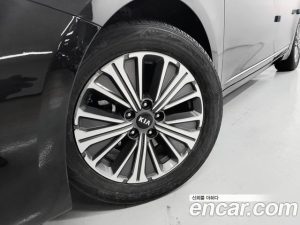 Kia K7 Signature 2020 года из Южной Кореи