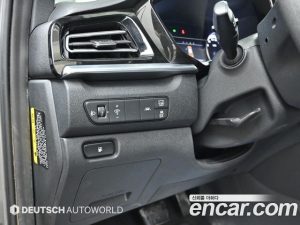 Kia Niro 1.6 HEV 2020 года из Южной Кореи