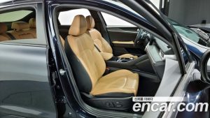 Kia K5 2.0 2020 года из Южной Кореи