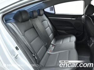 Hyundai AVANTE 1.6 2020 года из Южной Кореи