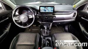 Kia Seltos Бензин 1.6 Turbo 2WD 2021 года из Южной Кореи