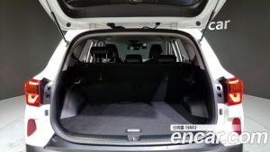 Kia Seltos Бензин 1.6 Turbo 2WD 2021 года из Южной Кореи