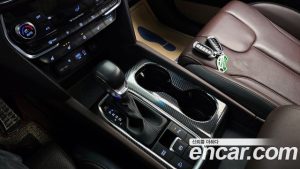 Hyundai Santafe Бензин 2.0T 2WD 2020 года из Южной Кореи