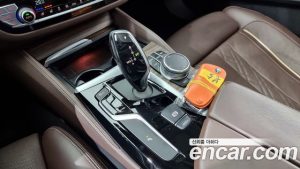 BMW 5-Series 530i xDrive Luxury Plus 2020 года из Южной Кореи