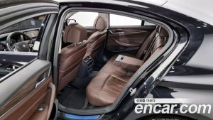 BMW 5-Series 530i xDrive Luxury Plus 2020 года из Южной Кореи