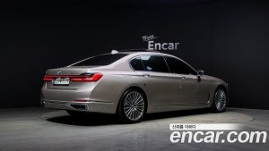 BMW 7-Series 730Ld xDrive Design Pure Excellence 2021 года из Южной Кореи