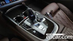 BMW 7-Series 730Ld xDrive Design Pure Excellence 2021 года из Южной Кореи