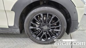 Mini Clubman High 2021 года из Южной Кореи