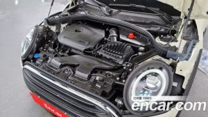 Mini Clubman High 2021 года из Южной Кореи