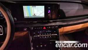 Kia Carnival 9-Seater Signature 2023 года из Южной Кореи