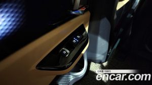Kia Carnival 9-Seater Signature 2023 года из Южной Кореи