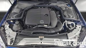 Mercedes-Benz C-Class C200 Coupe 2023 года из Южной Кореи