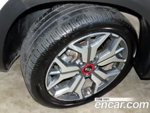 Kia Seltos Дизель 1.6 2WD 2020 года из Южной Кореи